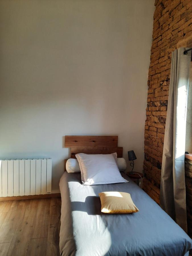 Les Chambres De Lili Saint-Loup  Экстерьер фото