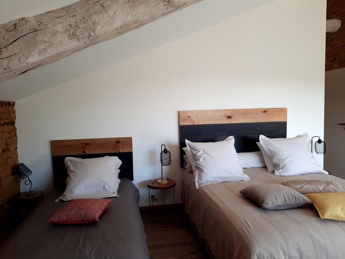 Les Chambres De Lili Saint-Loup  Экстерьер фото